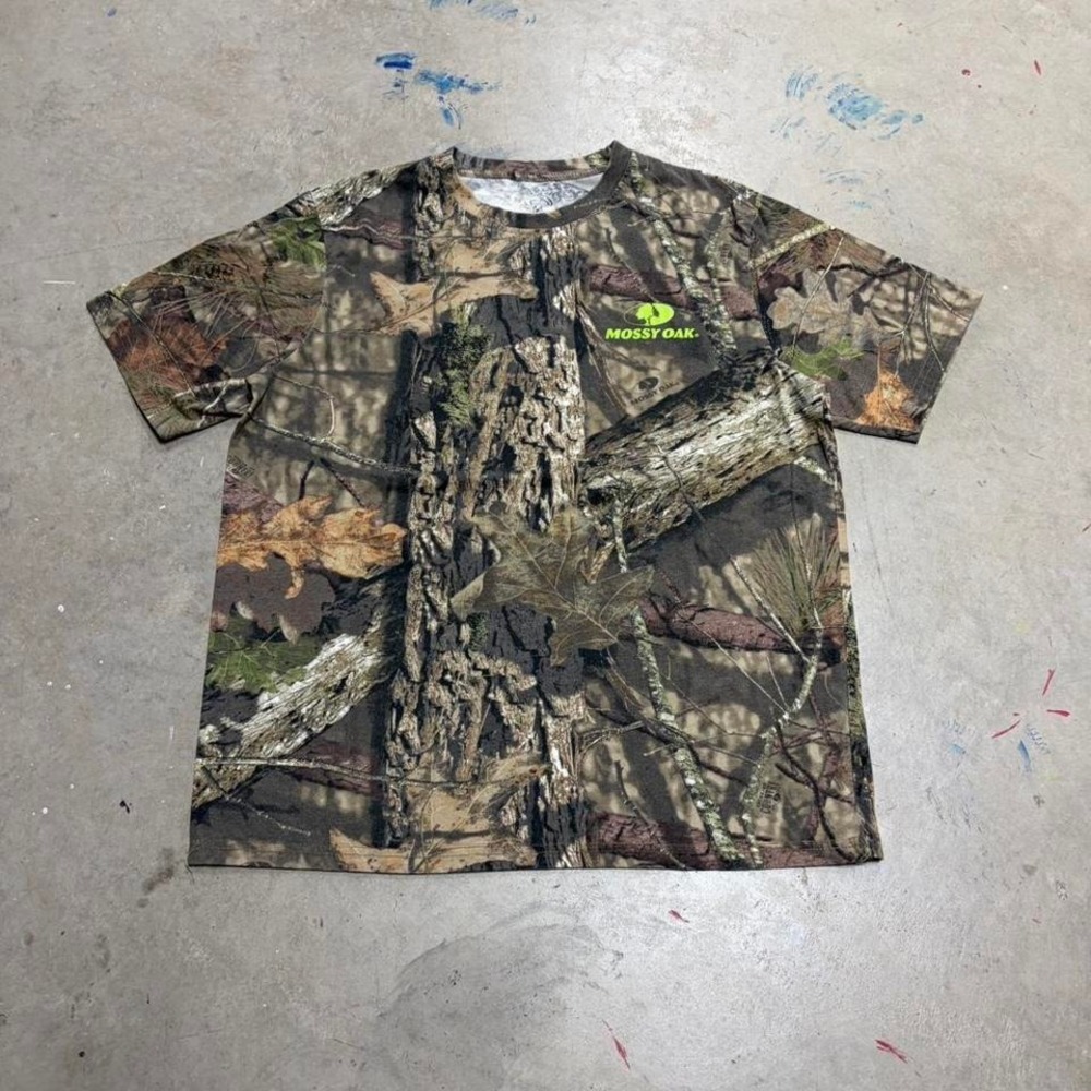 2000s camo poclet tee‎